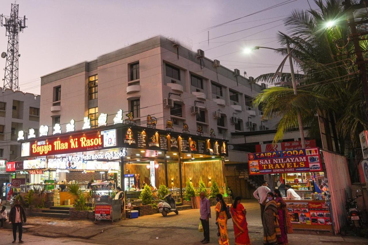Saish Hotel シルディ エクステリア 写真